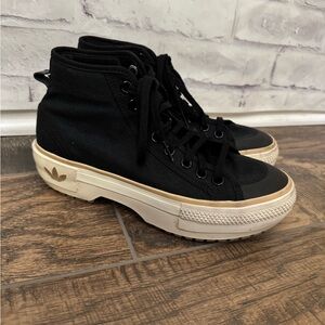 Adidas Women’s  Size 8 Nizza‎ Trek Black Magic Beige Trek Athletic Shoe Sneaker